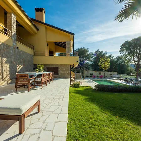 Barotul Vila